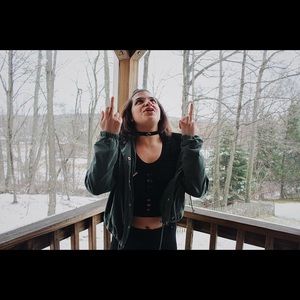 Bebe CUTOUT DETAIL BANDAGE TOP